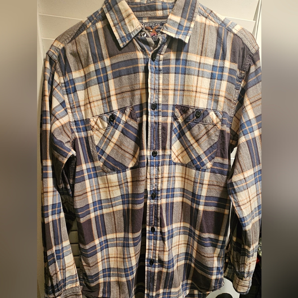 2 boys nice button down shirts size 14/16